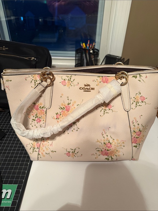 Coach Handbags - Coach Cream Floral Leather Tote with Pink Blooms